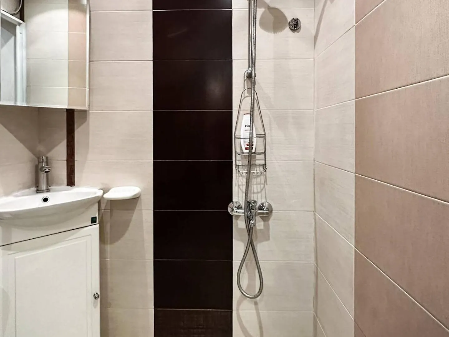 2Bdr Top Location Acs Separate Kitchen ソフィア 0*,